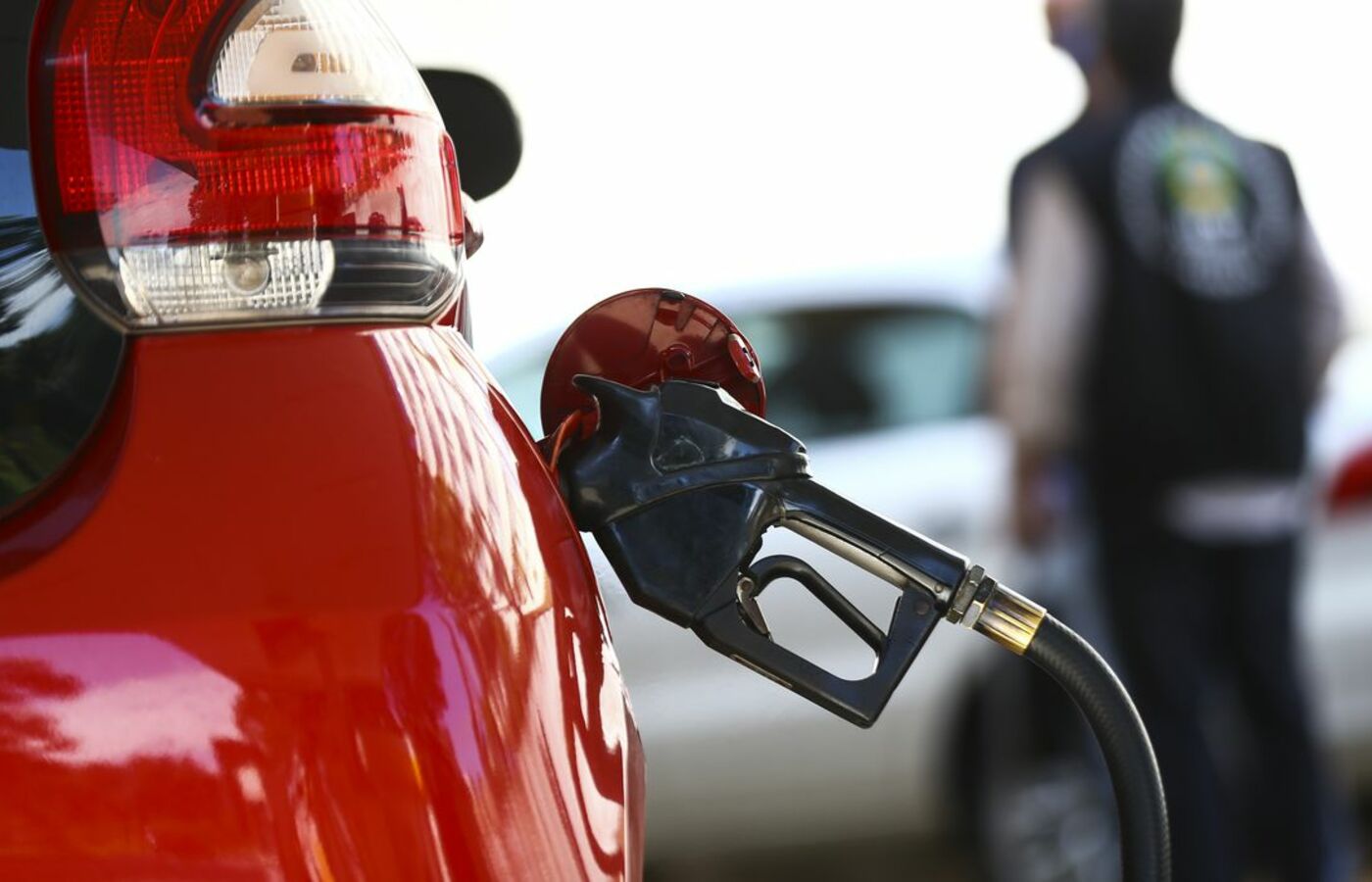 Inside the Public Budget: More expensive gasoline?  Understand fuel recovery